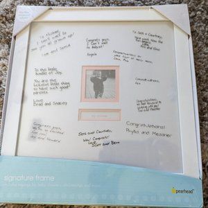 Pearhead Signature Frame Photo / Picture includes 9 sayings templates